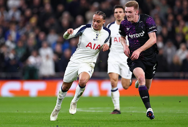 Tottenham vs Slavia Praha (03:00 – 10/12)