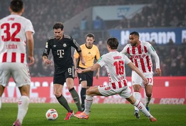 FC Köln vs Bayern Munich (02:30 – 15/01)