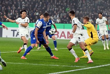 B. Monchengladbach vs Karlsruher SC (02:45 – 29/10)