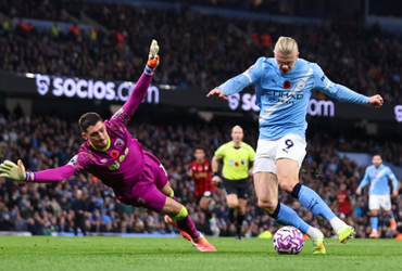 Manchester City vs AFC Bournemouth  (23:30 – 02/11)