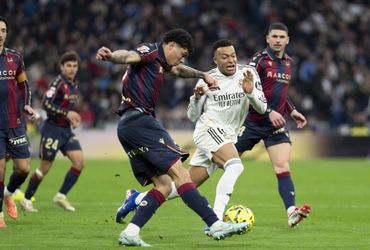 Real Madrid vs Levante (20:00 – 17/01)