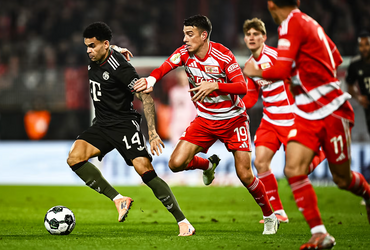 Union Berlin vs Bayern Munich (02:45 – 04/12)