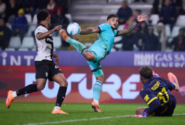 Parma vs Bologna (00:00 – 03/11)