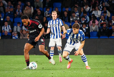 Real Sociedad vs Sevilla (02:00 – 25/10)