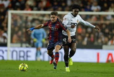 Valencia CF vs Levante (03:00 – 22/11)