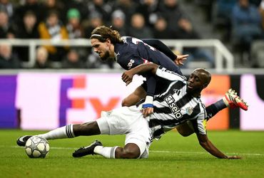 Newcastle United vs PSV Eindhoven (03:00 – 22/01)