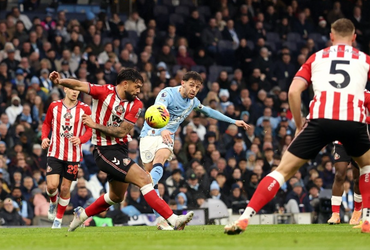 Manchester City vs Sunderland (22:00 – 06/12)