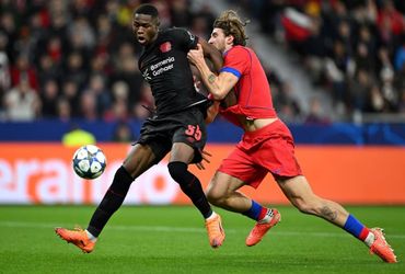 Bayer Leverkusen vs PSG (02:00 – 22/10)