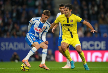 Espanyol vs Villarreal (03:00 – 09/11)