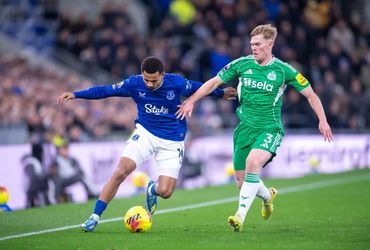 Everton vs Newcastle United (00:30 – 30/11)