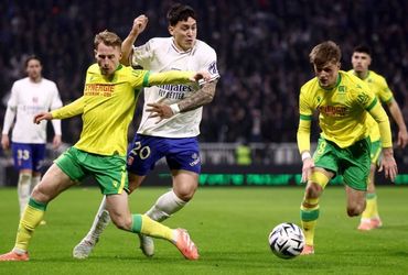 Lyon vs FC Nantes (02:45 – 01/12)