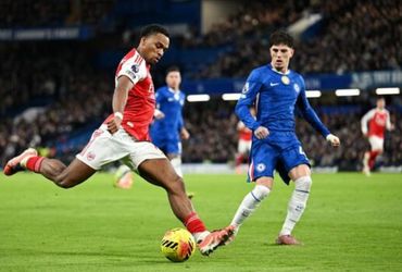 Chelsea vs Arsenal (23:30 – 30/11)