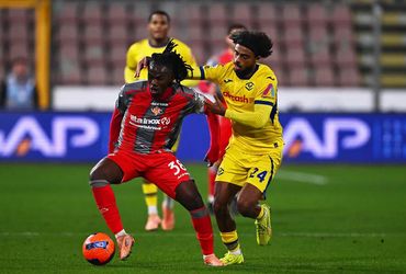 Cremonese vs Hellas Verona (00:30 – 20/01)