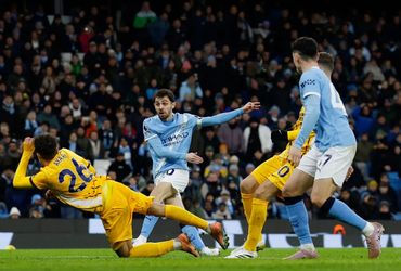Manchester City vs Brighton (02:30 – 08/01)