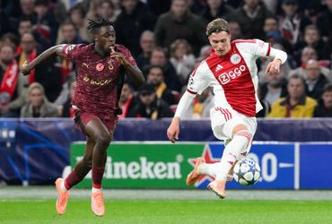 AFC Ajax vs Galatasaray (03:00 – 06/11)