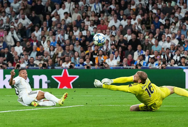 Real Madrid vs Juventus (02:00 – 23/10)