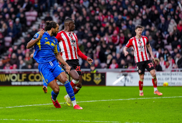 Sunderland vs Leeds United (21:00 – 28/12)