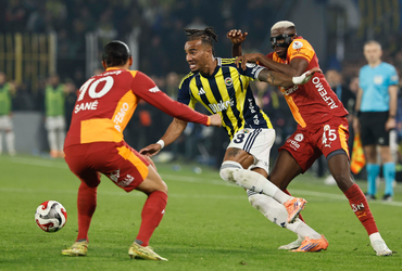Fenerbahce vs Galatasaray (00:00 – 02/12)