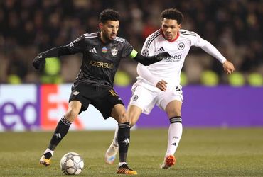 Qarabag vs Eintracht Frankfurt (00:45 – 22/01)