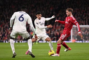 Liverpool vs Nottingham Forest (22:00 – 22/11)