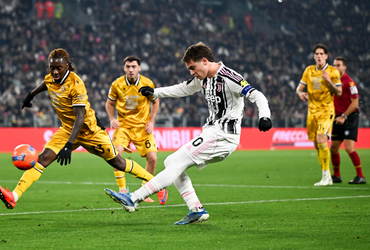Juventus vs Udinese (03:00 – 03/12)