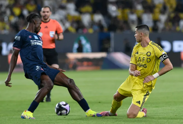 Al Nassr vs Al Fayha (00:30 – 02/11)