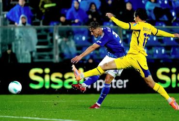 Como vs Hellas Verona (00:30 – 30/10)