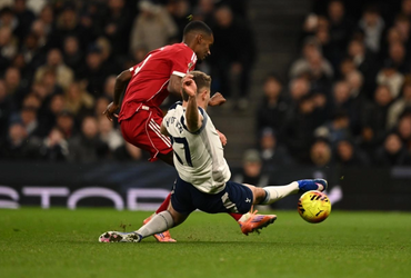 Tottenham vs Liverpool (00:30 – 21/12)