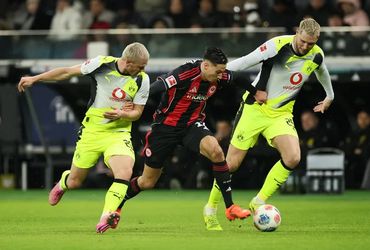 Eintracht Frankfurt vs Dortmund (02:30 – 10/01)