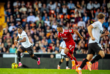 Valencia CF vs Sevilla (22:15 – 07/12)