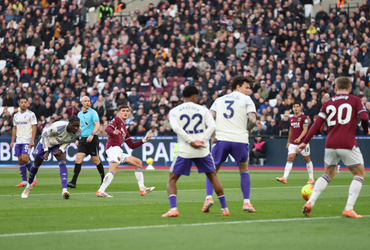 West Ham vs Aston Villa (21:00 – 14/12)