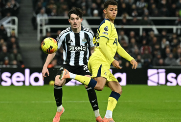 Newcastle United vs Tottenham (03:15 – 03/12)