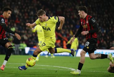 AFC Bournemouth  vs Tottenham (02:30 – 08/01)