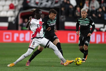Rayo Vallecano vs Real Betis (03:00 – 16/12)